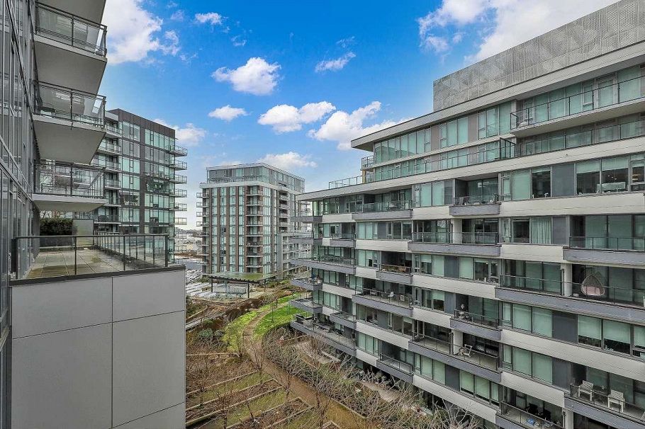 1003 3331 No. 3 Road Richmond, BC - 26