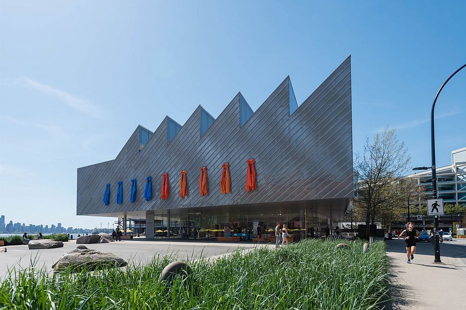 104 175 W 1st Street North Vancouver, BC - 31