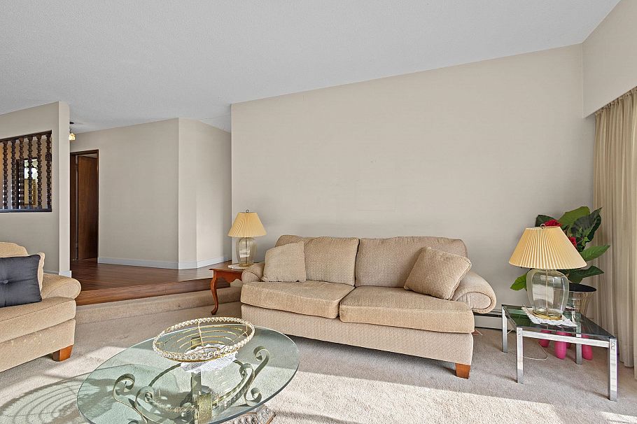 2225 E 35th Avenue Vancouver, BC - 7