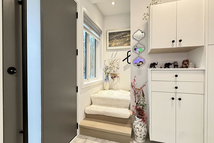 2931 E 28th Avenue Vancouver, BC - 9