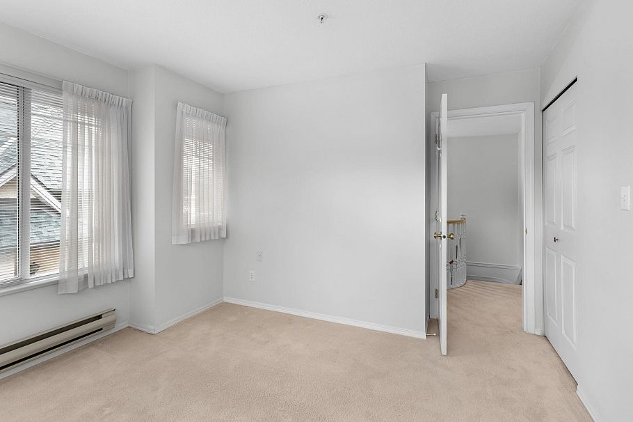 55 6523 Chambord Place Vancouver, BC - 23