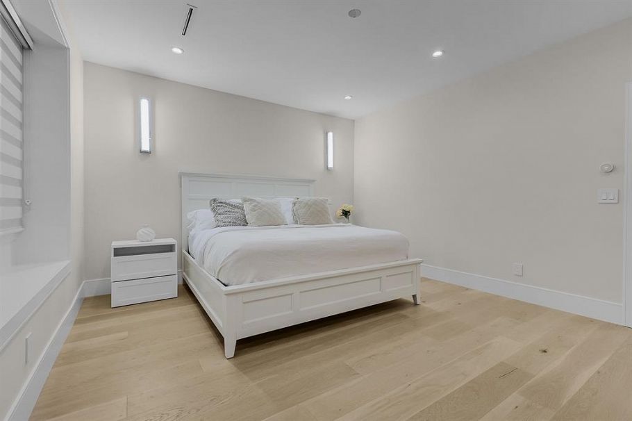 1412 E 63rd Avenue Vancouver, BC - 16