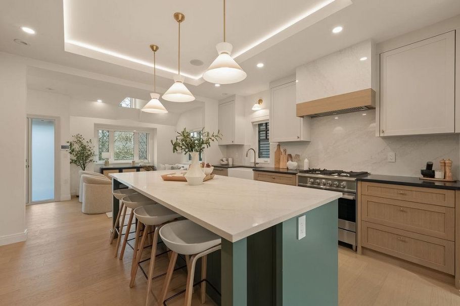 2542 Grant Street Vancouver, BC - 10