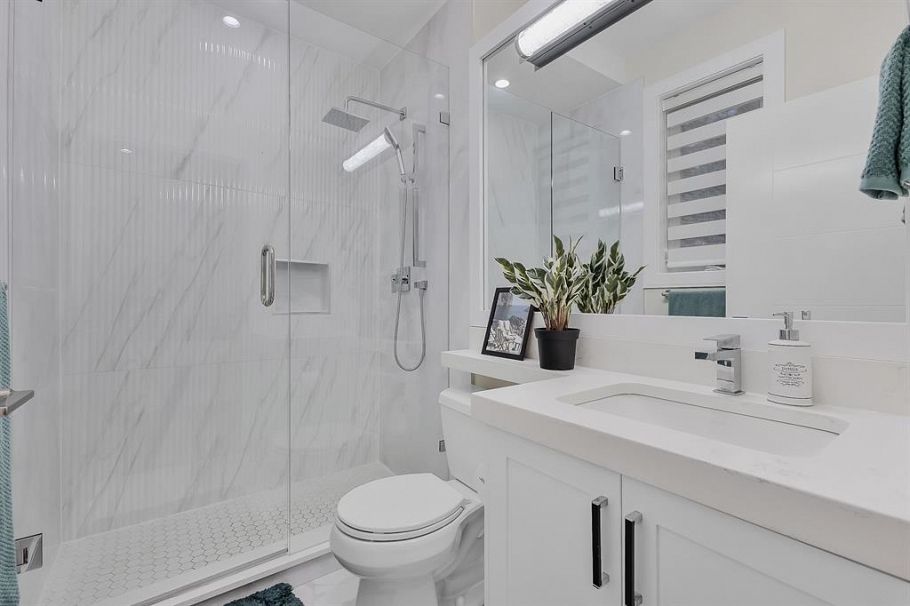 1412 E 63rd Avenue Vancouver, BC - 20