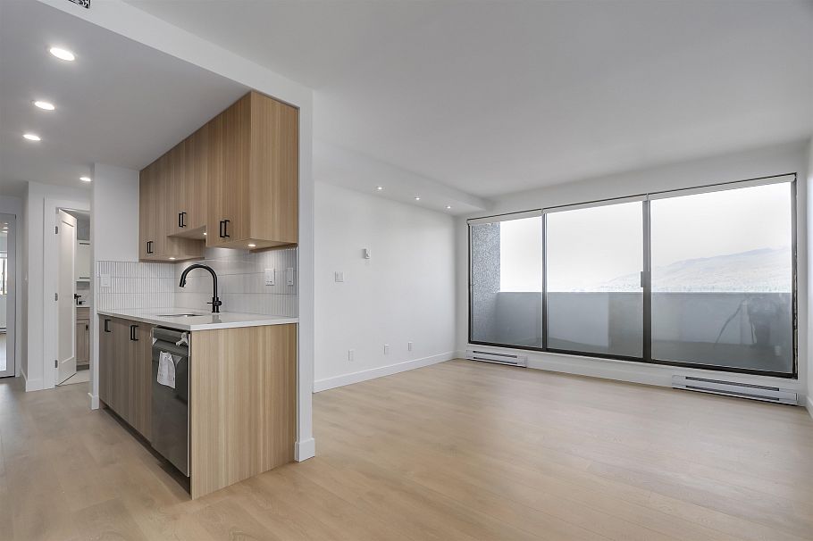 1206 110 W 4th Street North Vancouver, BC - 15