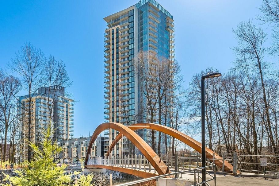 1604 1401 Hunter Street North Vancouver, BC - 1