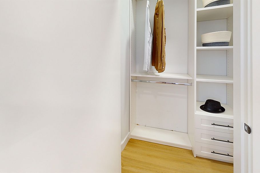 2825 Dundas Street Vancouver, BC - 8