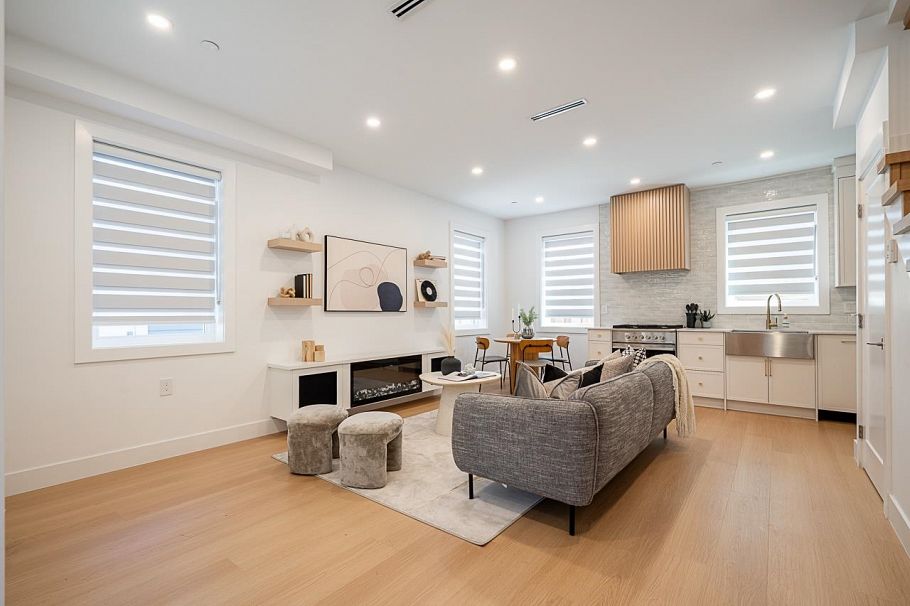 2105 E 33rd Avenue Vancouver, BC - 6