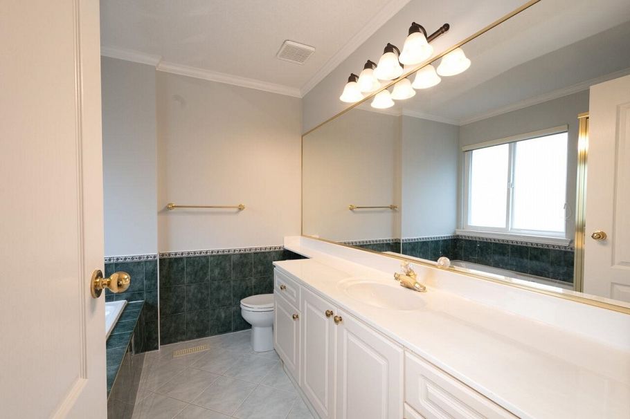 1273 Eldon Road North Vancouver, BC - 20