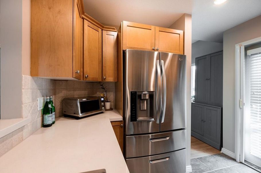 9 2688 Mountain Highway North Vancouver, BC - 19