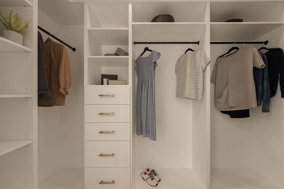 2542 Grant Street Vancouver, BC - 27