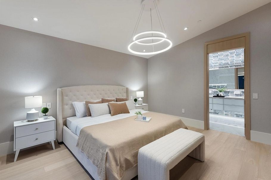 1 2128 W 21st Avenue Vancouver, BC - 28