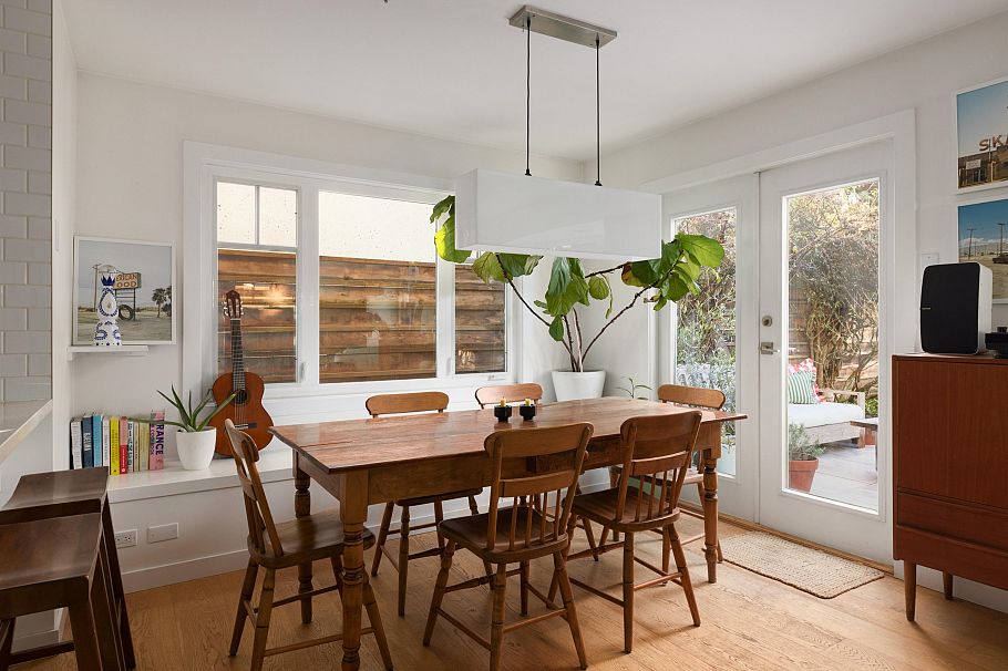 3260 W 8th Avenue Vancouver, BC - 8