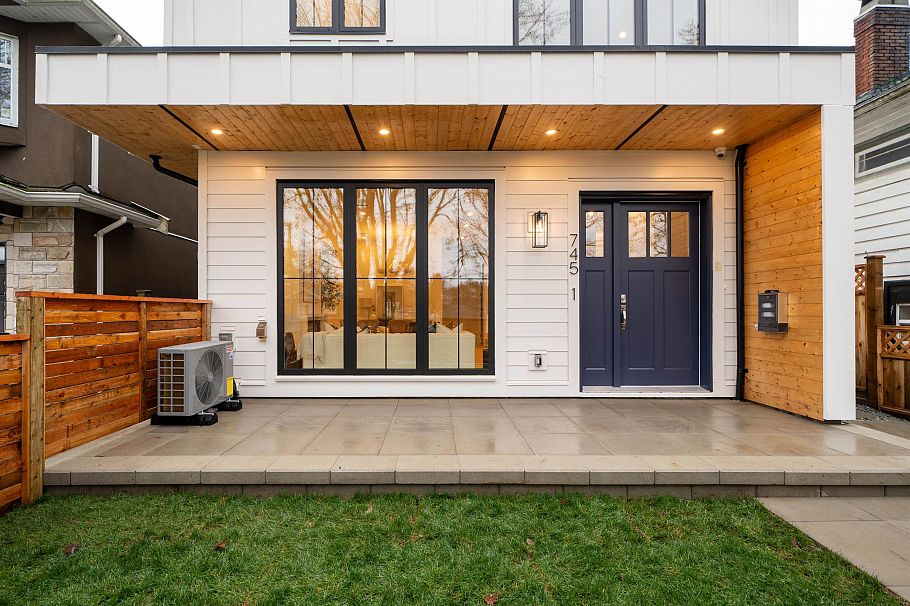 1 745 Skeena Street Vancouver, BC - 35