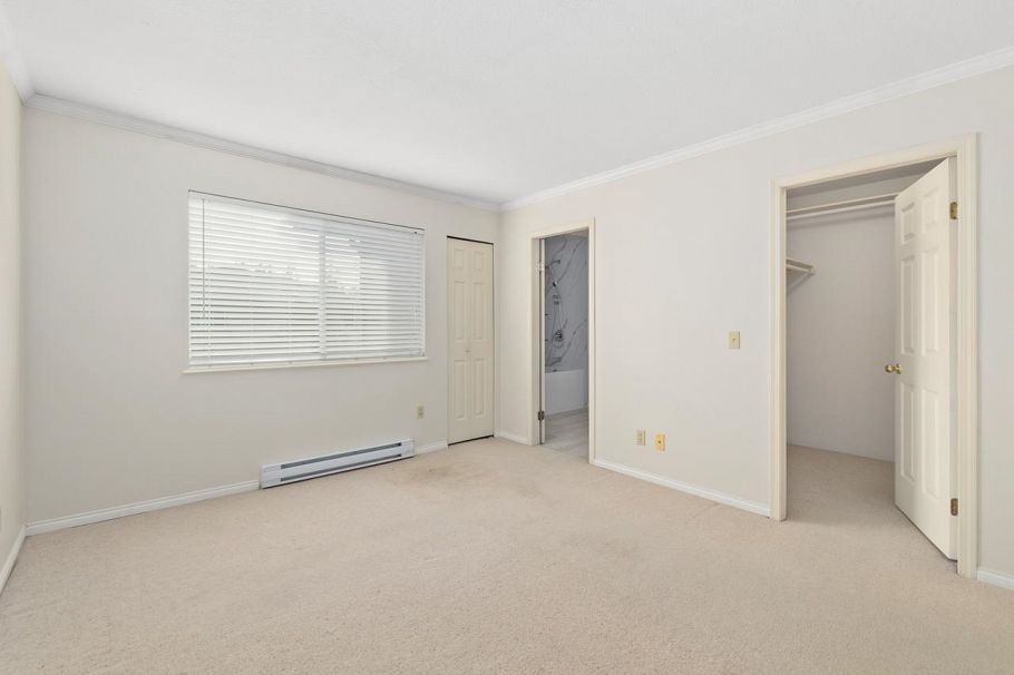 912 Roche Point Drive North Vancouver, BC - 16