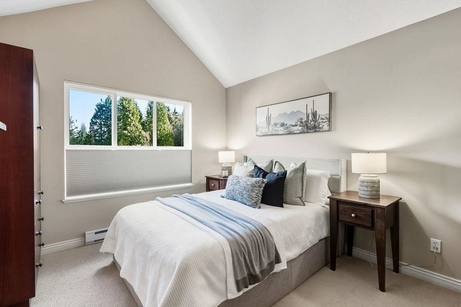 9 2688 Mountain Highway North Vancouver, BC - 28