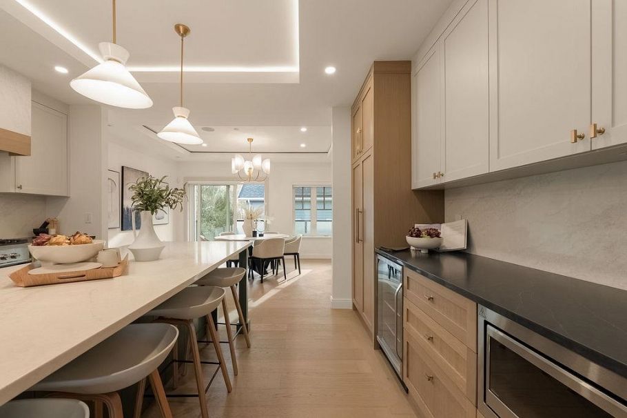 2542 Grant Street Vancouver, BC - 8