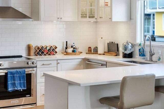 A015 415 Esplanade Avenue North Vancouver, BC - 5