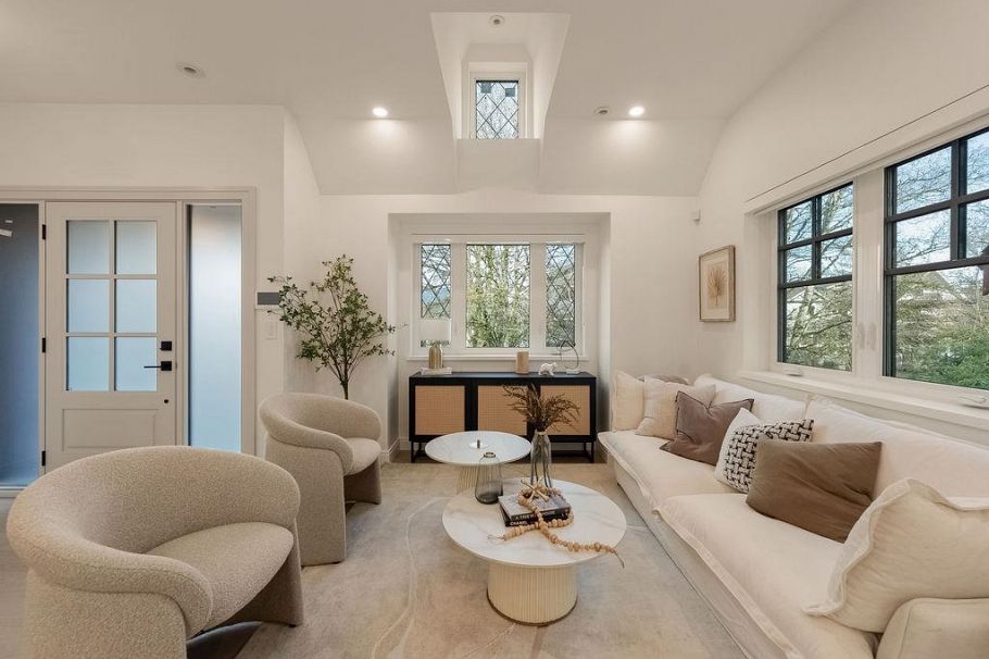 2542 Grant Street Vancouver, BC - 3