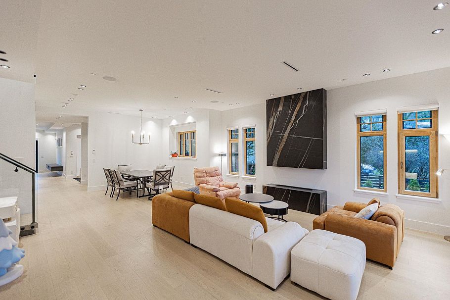 2051 W King Edward Avenue Vancouver, BC - 21