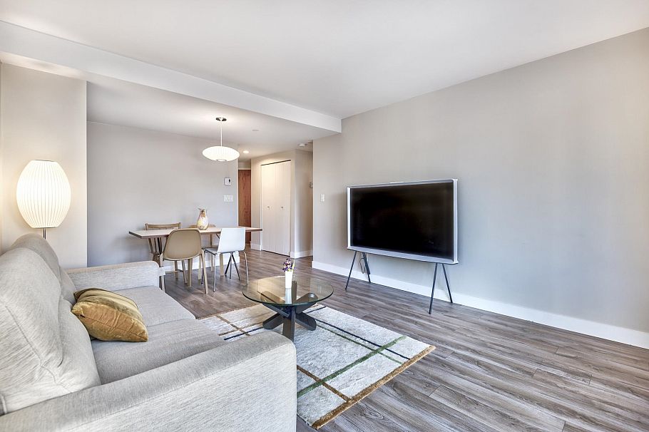 502 1323 Homer Street Vancouver, BC - 9