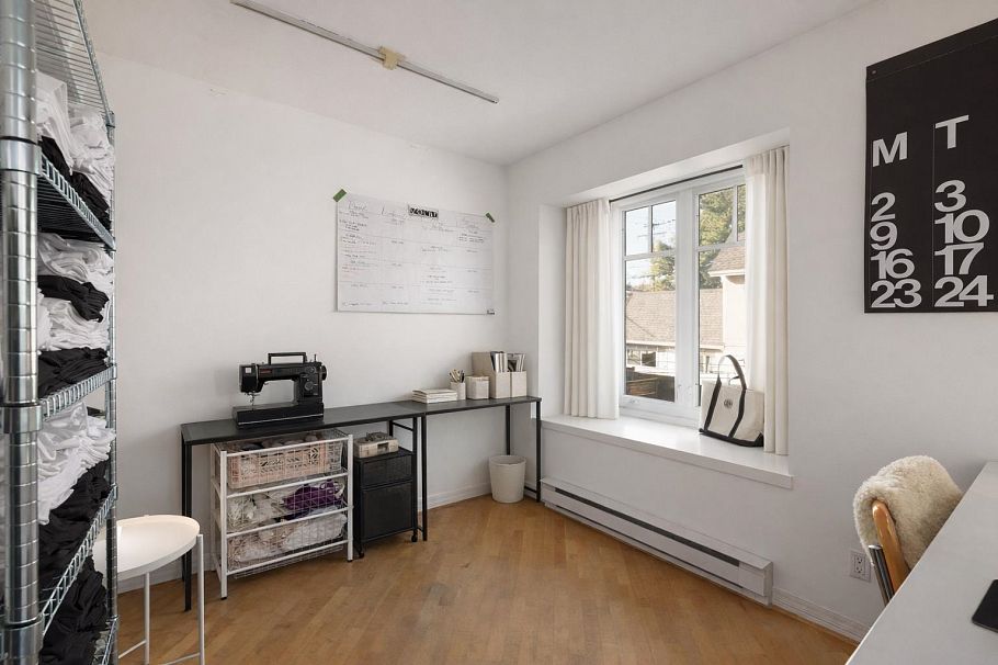 3260 W 8th Avenue Vancouver, BC - 20