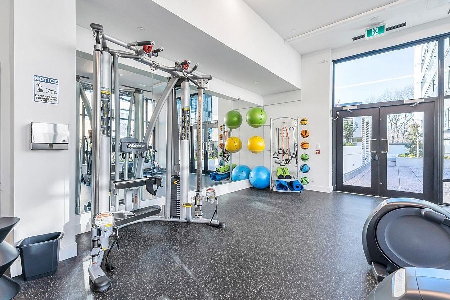 1604 1401 Hunter Street North Vancouver, BC - 14