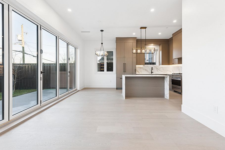 2 847 E 10 Avenue Vancouver, BC - 16