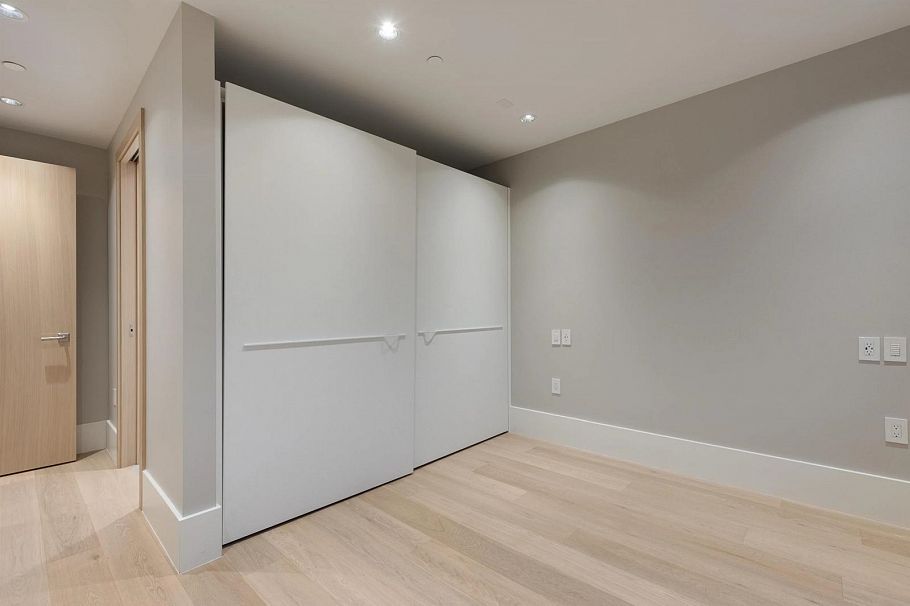 1 2128 W 21st Avenue Vancouver, BC - 35