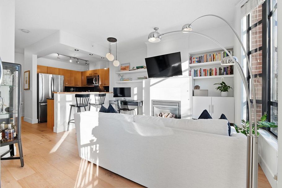 311 2268 Redbud Lane Vancouver, BC - 3