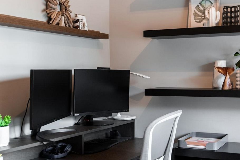 9 2688 Mountain Highway North Vancouver, BC - 12