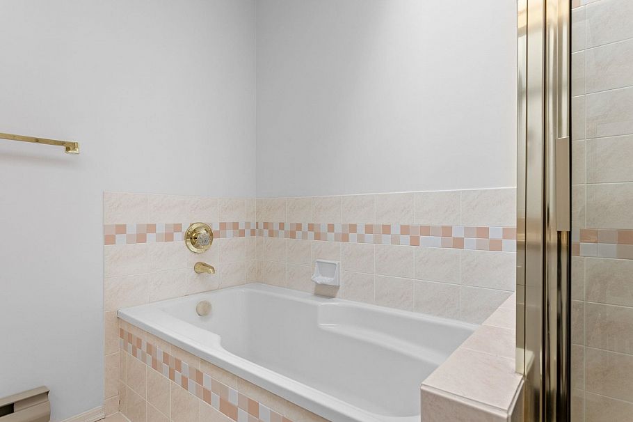 55 6523 Chambord Place Vancouver, BC - 21