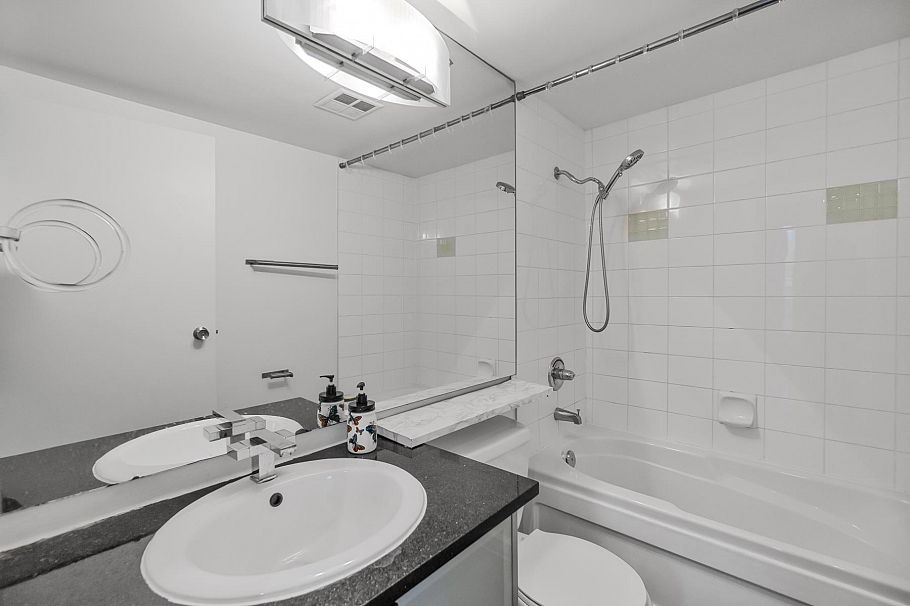 1704 555 Jervis Street Vancouver, BC - 22