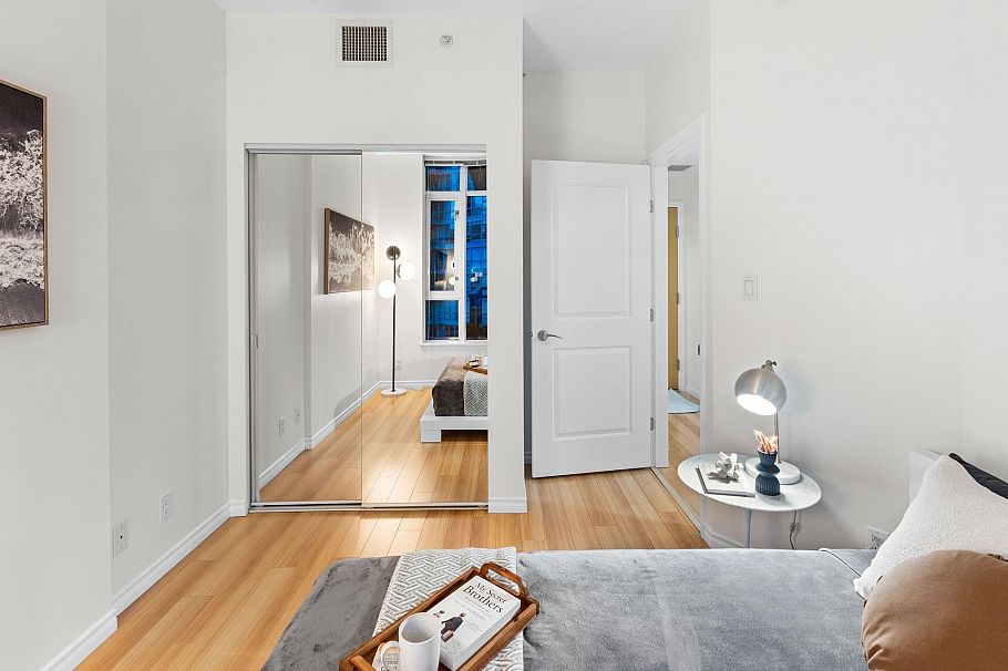 807 1211 Melville Street Vancouver, BC - 13