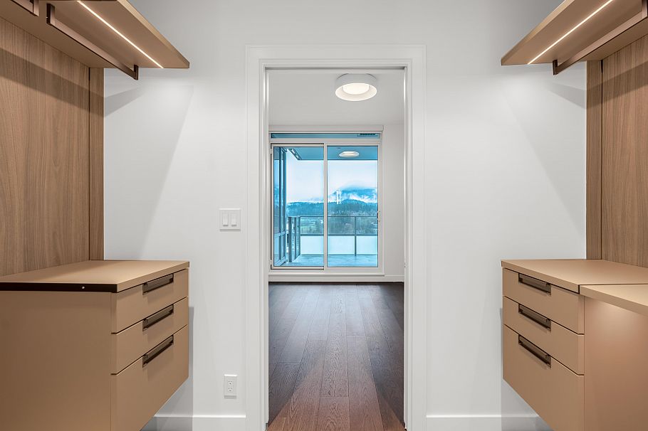 3002 1500 Fern Street North Vancouver, BC - 8