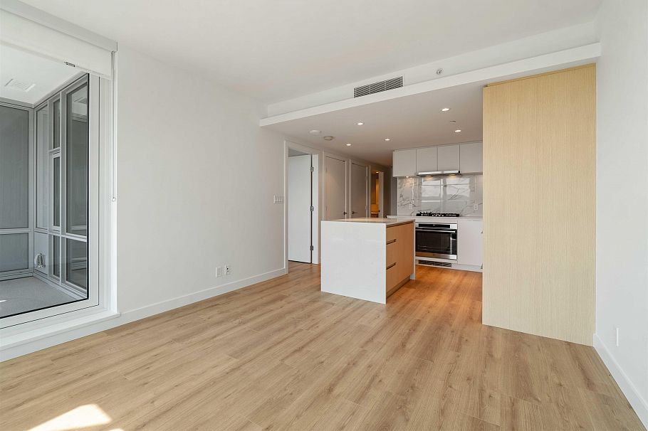 2304 1500 Fern Street North Vancouver, BC - 8