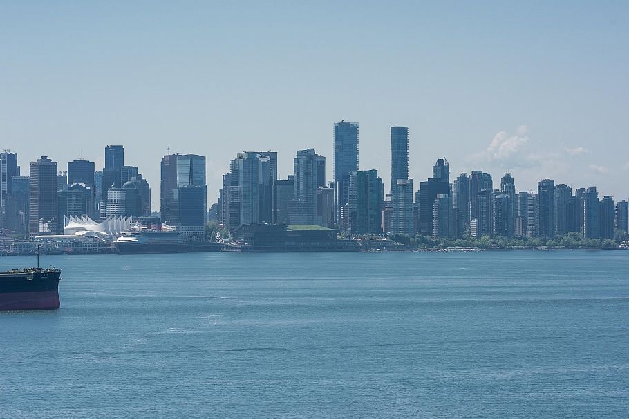 1003 133 E Esplanade North Vancouver, BC - 27