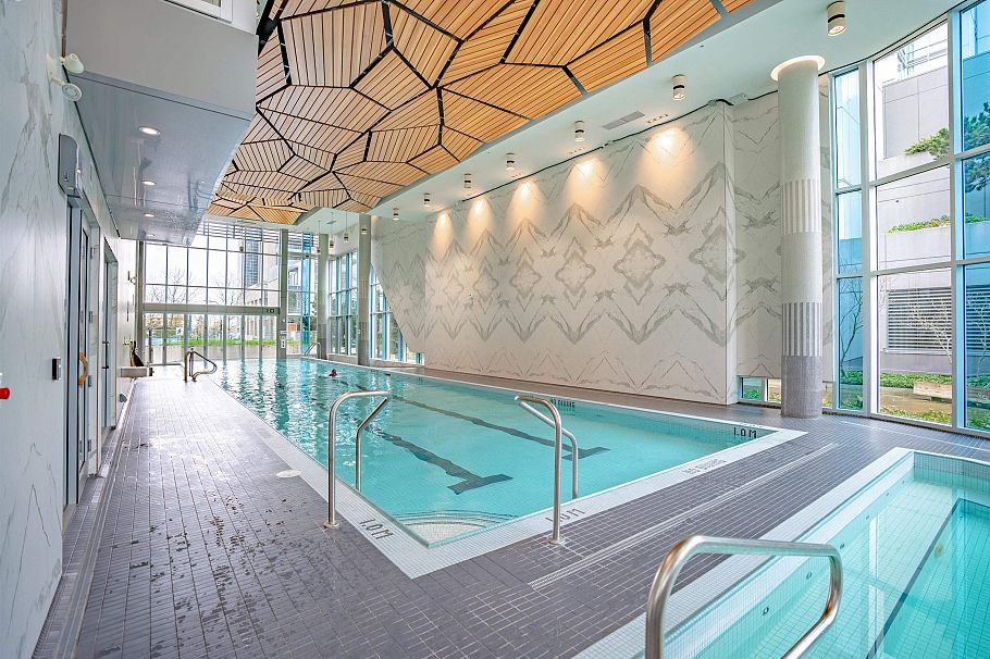 2201 1500 Fern Street North Vancouver, BC - 13