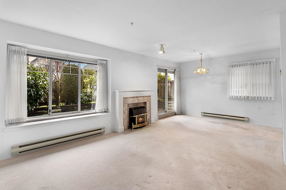 55 6523 Chambord Place Vancouver, BC - 11