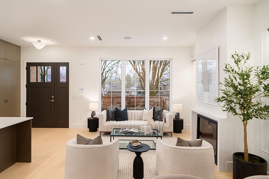 1 745 Skeena Street Vancouver, BC - 11