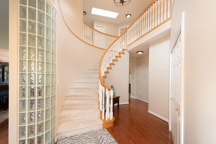 1273 Eldon Road North Vancouver, BC - 26