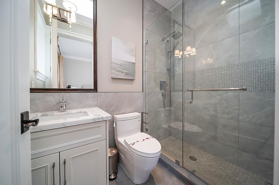 6338 Elm Street Vancouver, BC - 36