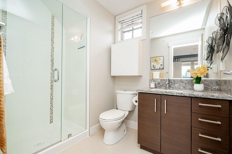 5946 Oak Street Vancouver, BC - 19