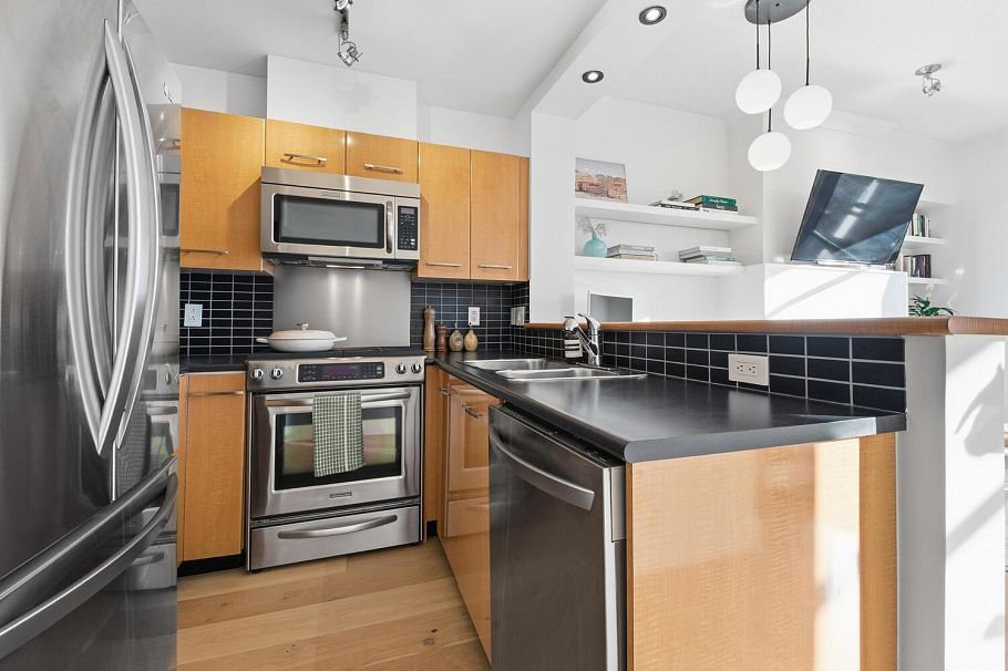 311 2268 Redbud Lane Vancouver, BC - 6