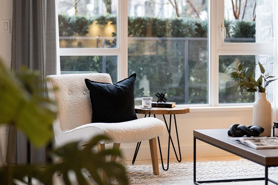 105 1295 Conifer Street North Vancouver, BC - 2