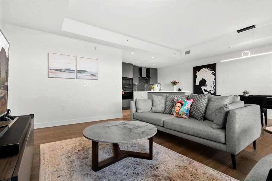 304 717 W 17th Avenue Vancouver, BC - 5