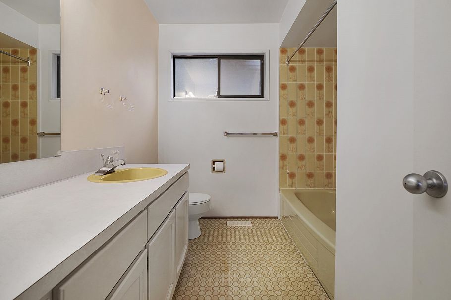 976 Prospect Avenue North Vancouver, BC - 19