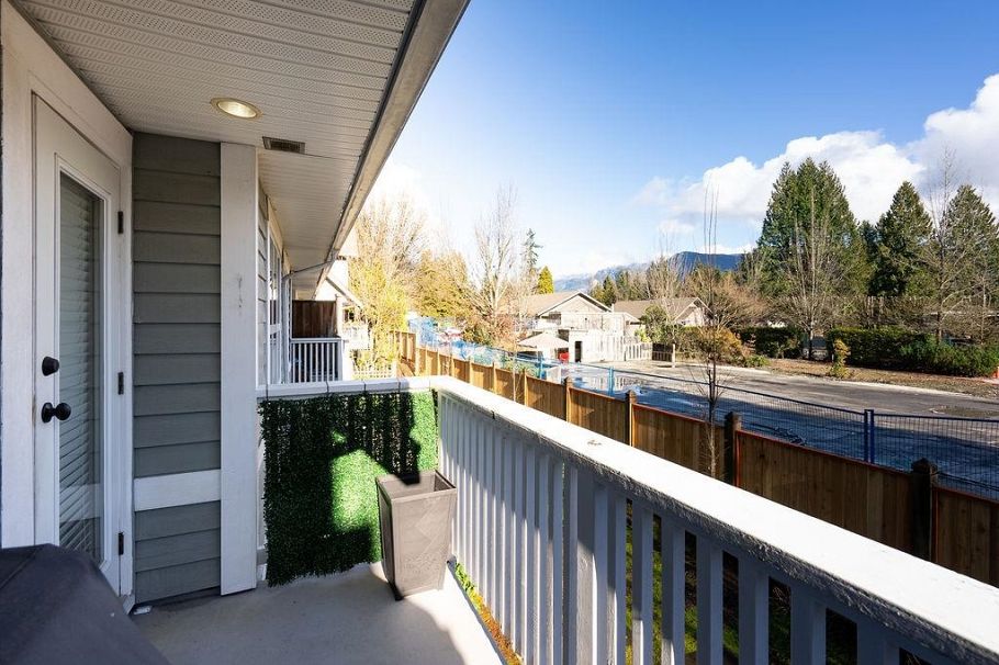 9 2688 Mountain Highway North Vancouver, BC - 20