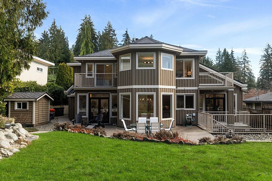 3169 Del Rio Drive North Vancouver, BC - 24