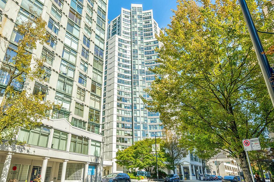 502 1323 Homer Street Vancouver, BC - 2